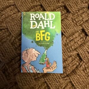 Mini Brand books 📚